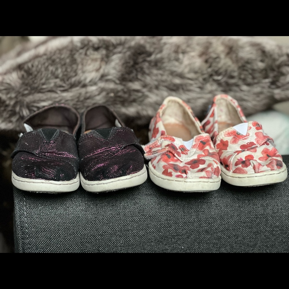 9T TOMS SHOES